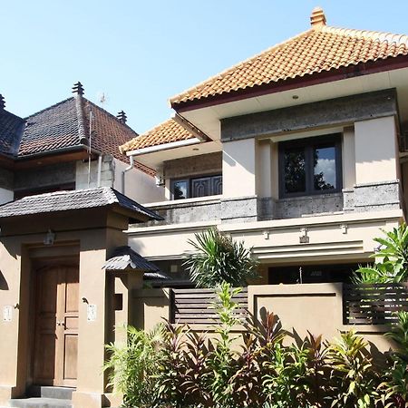 Villa Indah Kuta Royal - Private Pool - Optic Fiber High Speed Internet Exterior foto