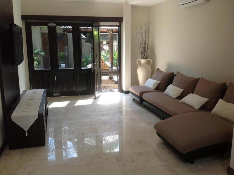 Villa Indah Kuta Royal - Private Pool - Optic Fiber High Speed Internet Exterior foto